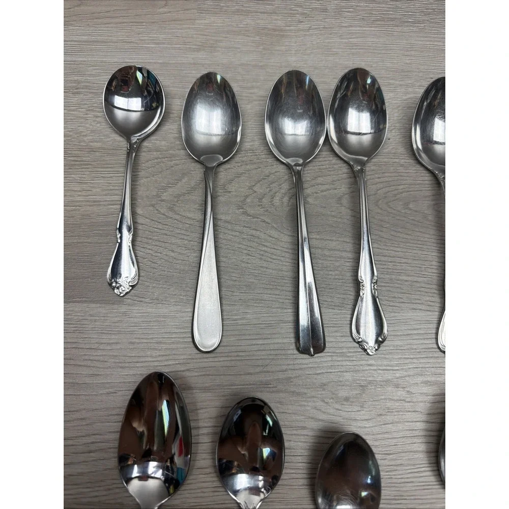 13 Oneida Craft And Oneida Deluxe Spoon Lot Stainless Steel Kitchen Cooking